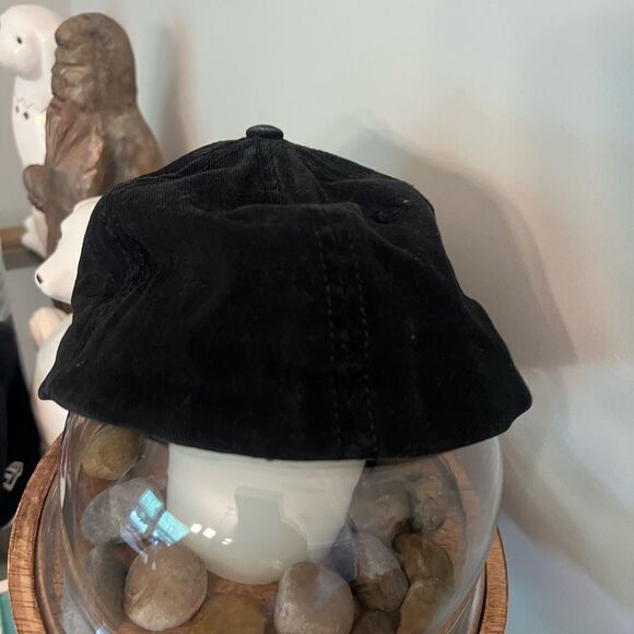 Distressed Mercedes-Benz Black fitted Cap with embroidered iconic logo. L/XL - Picture 2 of 4